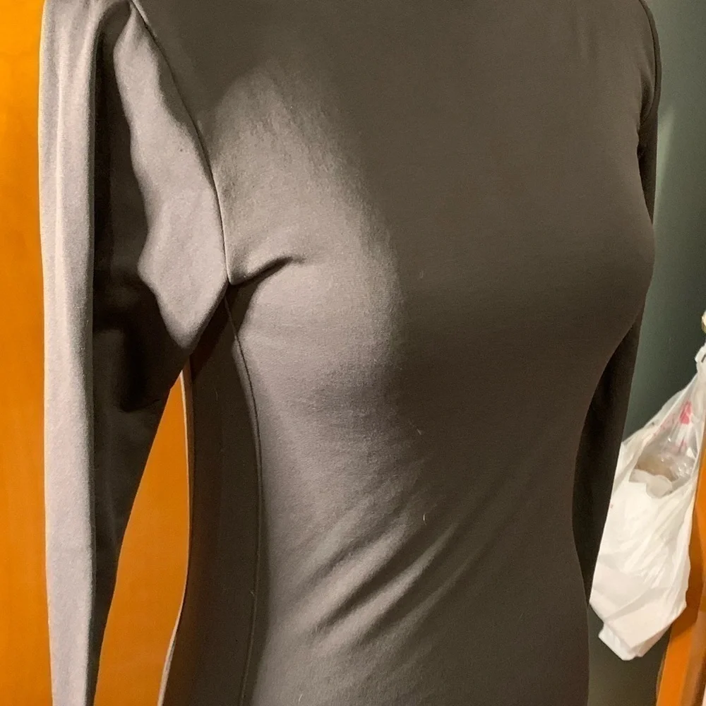 Forever 21 Grey turtleneck long sleeve - Picture 3 of 3